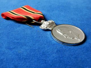 BELGIUM.  RARE SILVER MEDAL OF THE SERVICE TO THE ROYAL HOUSE,  BOX.  ORDER 4