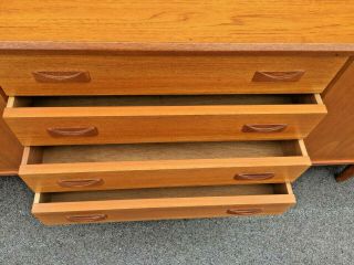 VINTAGE DANISH MODERN / MID - CENTURY MODERN TEAK CREDENZA 9