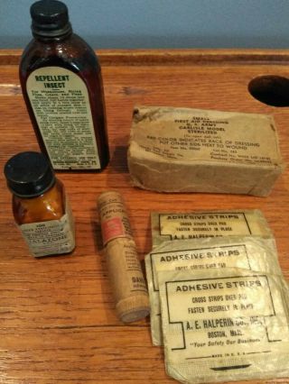 WW2 USMC Army PTO Jungle First Aid survival pouch Kit 1945 2