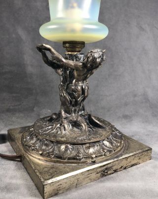 Vintage Art Nuevo Spelter Figural Tree Nymphs Lamp With Vaseline Glass Shade 2