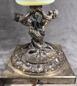Vintage Art Nuevo Spelter Figural Tree Nymphs Lamp With Vaseline Glass Shade 4