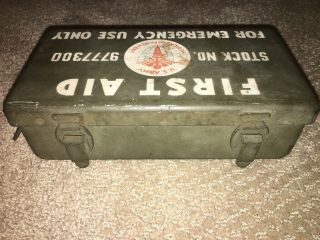 RARE WW2 MILITARY FIRST AID US ARMY MEDICAL DEPARTMENT EMERGENCY FIELD KIT JEEP 4