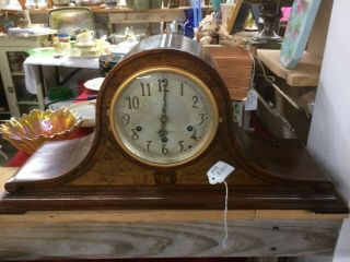 Vintage Seth Thomas Mantel Clock No.  124 Westminster Chimes 8 Day Wind Up.