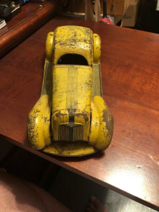 Vintage Wolverine Tin Litho Mystery Car.