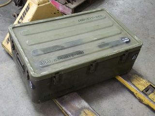 Military Aluminum Medical Waterproof Storage Chest Box With Lid 32x20x11