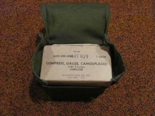Vietnam US Army camouflage aviator first aid kit w/ box & list dated 1967 2