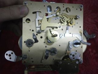 HERMLE 1050 - 020 FHS Wall Clock MOVEMENT pendulum Triple Chimes H41559 parts 8