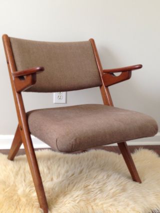 Vintage Mid - Century Modern Teak/wool Lounge Chair