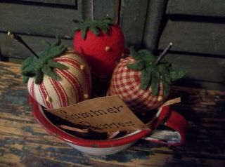 Trio of Primitive Handmade Strawberries in Vintage Enamelware Cup 3