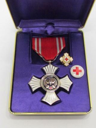 JAPANESE MEDAL RED CROSS GOLD MERIT AWARD BADGE MEDIC NURSE DOCTOR POST WW2 WWII 3