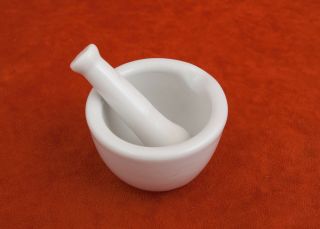 Small Porcelain Mortar & Pestle Vintage Pharmaceutical Laboratory Unmarked (a3l)
