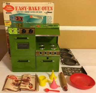 Easy Bake Oven Betty Crocker Kenner Vintage No 1500 Rare W/ Accessories & Box