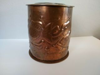 ABSOLUTELY STUNNING NEWLYN ARTS & CRAFTS COPPER TEA CADDY.  FISH MOTIFS.  RARE 3