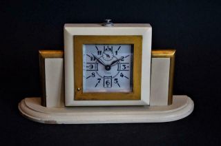 ATTRACTIVE 1930s FRENCH ART DECO HOLLYWOOD STYLE MANTLE CLOCK 2