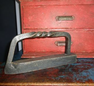Flat/Sad/Tailors Iron - 18th Century Blacksmith Forged - AAFA - Primitive - Unusual 12