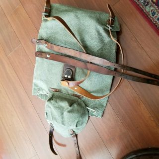 Swiss salt and pepper rucksack Leather Pouch And Straps 5
