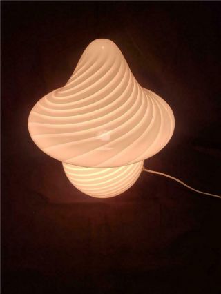 VETRI mid - century modern MURANO white Swirl Glass Table Lamp 2