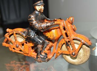 Antique / Vintage Hubley Cast Iron Police Patrolman Motorcycle 6.  5 
