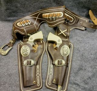Actoy Usa Wyatt Earp Cap Guns Leather Holster Great Graphics Cowboy Western Toy