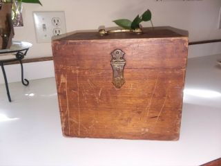 Antique Medical Battery Wooden Box " The Favorite " Medical Battery Co.  Mn