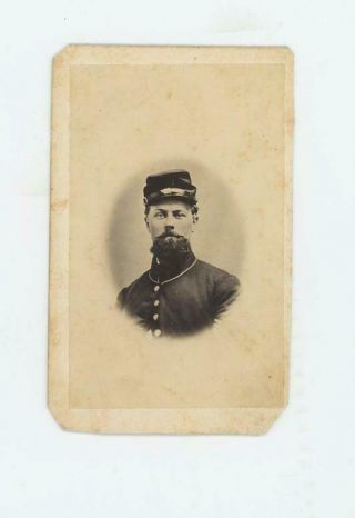 Civil War Union Army Private From Ohio,  C 1862,  Cdv Photo Griswold & Howard