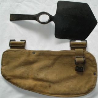 British Wwi - P08 Entrenching Tool & Webbing Carrier - Both 1918 Dated