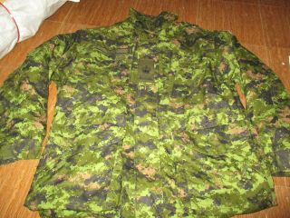 Canadian Cadpat Issue Combat Ice Coat,  Very Good