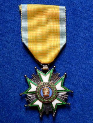 IRAN.  PERSIA.  ORDER OF THE CROWN 5TH CLASS.  MEDAL.  ORDEN 3