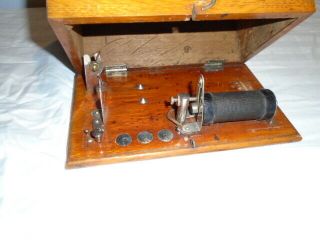 Antique Late 1800s Quack Med No.  4 D.  D.  Home Medical Apparatus — Solid Oak Box 6