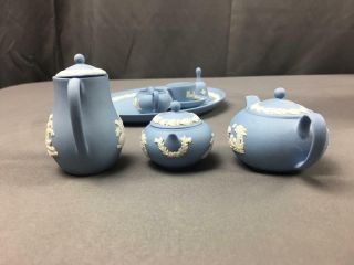 Vintage Wedgwood Miniatures Ensemble 11 Piece Service 7