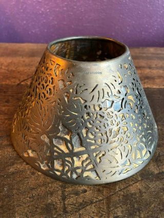 8 Tiffany Studios Lampshades Small,  Grapevine Pattern Bronze Silk Mica,  SET OF 8 2