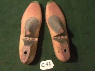 Vintage Pair 1956 Wooden Size 10 - 1/2 C Woodright G392 Shoe Factory Lasts C - 46