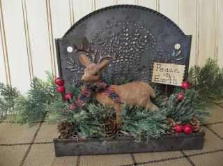 Christmas In July - Primitive Handmade Christmas Decoration - Vintage Deer
