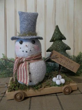 Christmas In July - Primitive Handmade Snowman Decoration - Christmas/holiday