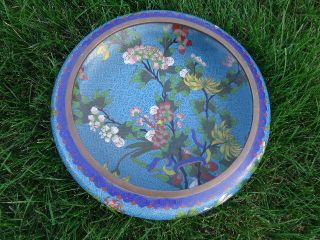 LARGE ANTIQUE CHINESE CLOISONNE BOWL WITH FLOWERS AND WOODEN STAND MARKED 11