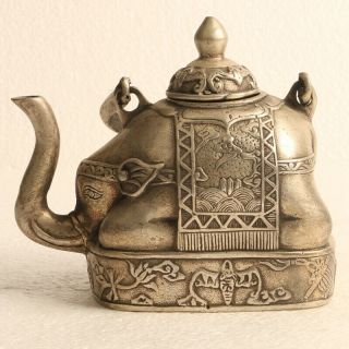 Chinese Silver Copper Teapot Hand Carved Elephant Teapot Kt0131