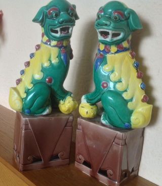 Vintage Miniature Chinese Porcelain Foo Dogs - Temple Guardian Lions Statues