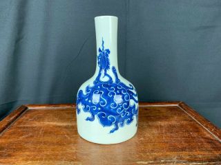 19th/20th C.  Chinese Blue and White Decorated ‘Phoenix’ Mallet Vase 2