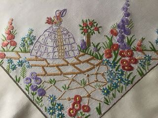 Exquisite Large Vintage Irish Linen Tablecloth Crinoline Ladies/floral Gardens