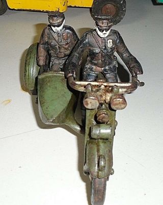 Big Hubley Cast Iron Police Motorcycle Compleat W.  Side Car & 2 Police Riders