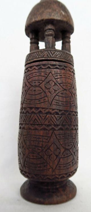 Wooden Timor Tribal Betelnut Container Artifact Late 20th C.  Oceanic