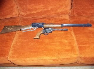 Johnny Eagle Red River Gun Set (rifle & Pistol) Circa 1960 