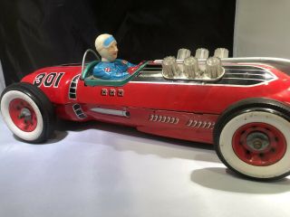 Vintage 1960s Tin Battery Operated Champion Racer 301 6