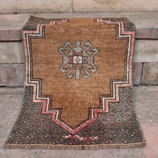 Handmade Pink Brown Wool Vintage Small Size Rug,  1.  64x2.  72 Ft