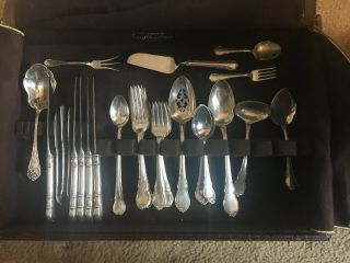 40 Piece Set Of Sterling Silver Lunt Pattern Over 2 Pounds Of Sterling Silver