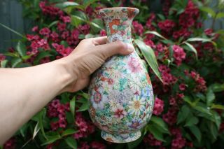 19th - 20th Century Antique Chinese Porcelain Hand Painted Flowers Vase - Marks 2