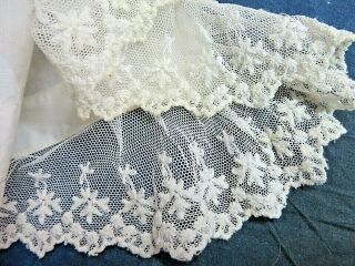 ANTIQUE embroidered LACE Victorian wedding HANDKERCHIEF French LINEN Dollie 19 