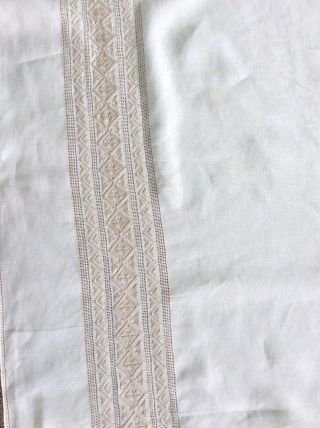 Large Vintage Madeira Hand Embroidered Linen Tablecloth 69 