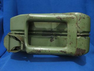 GERMAN ARMY 5 LITER OIL FUEL GAS JERRY CAN 5