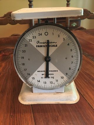 Vintage American Family Kitchen Scale